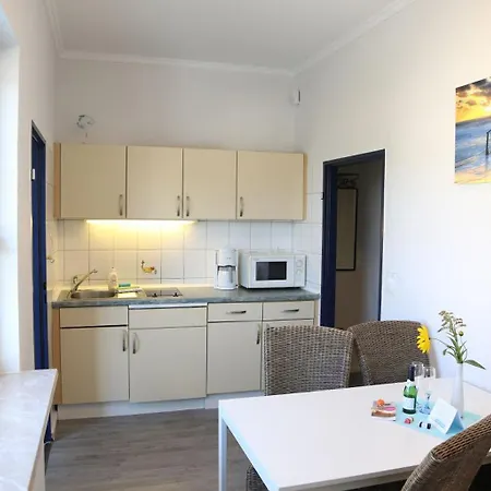Gastehaus Daheim شاربوتس