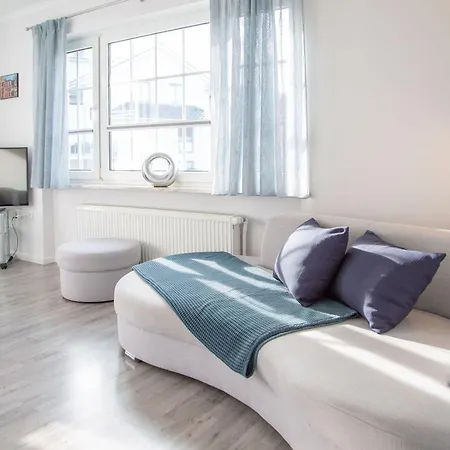 Gaestehaus Daheim 아파트 *