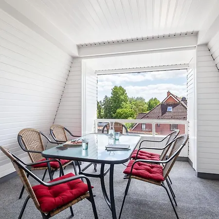 Gastehaus Daheim Apartment Scharbeutz