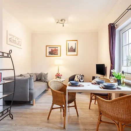 Gastehaus Daheim شقة شاربوتس